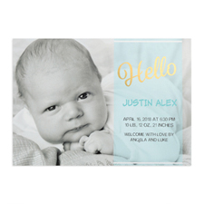 Tarjeta personalizada de anuncio de nacimiento con escritura en foil dorado