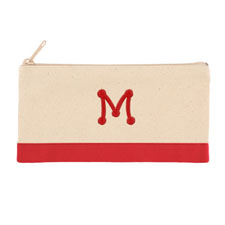 Bolsa cosmética personalizada con bordado de inicial. Color: 2 tonos rojo. Tamaño: Pequeña
