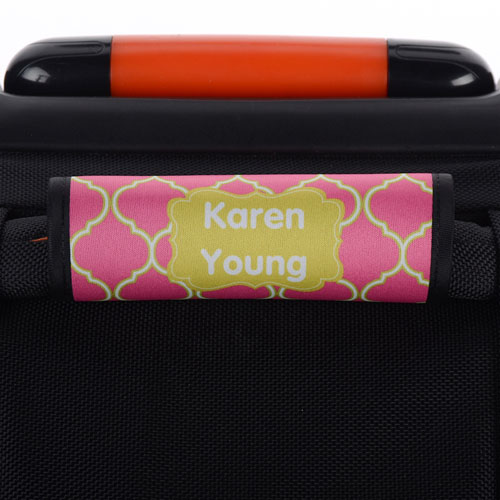 Envoltura de asa de equipaje personalizada de quatrefoil color lima rosa.