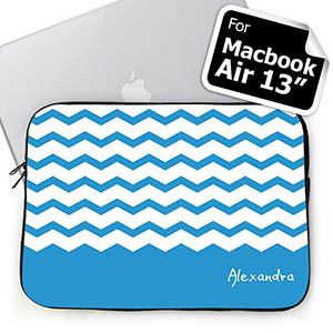 Manga de MacBook Air 13 con nombre personalizado Chevron de color azul celeste